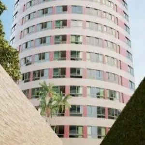 lindo-ap-na-quadra-do-mar-c-garagem.hotels-in-recife.com/